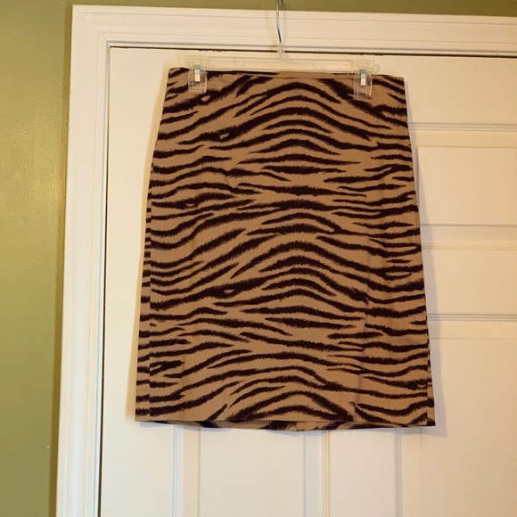 Jones New York Animal print skirt - Picture 1 of 5